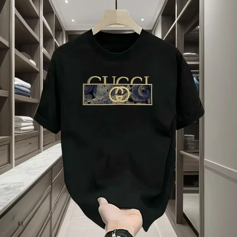 เสื้อยืดคอกลมแขนสั้นผู้ชายลายต - Streetwear Brands 2026 บทวิจารณ์และราคา