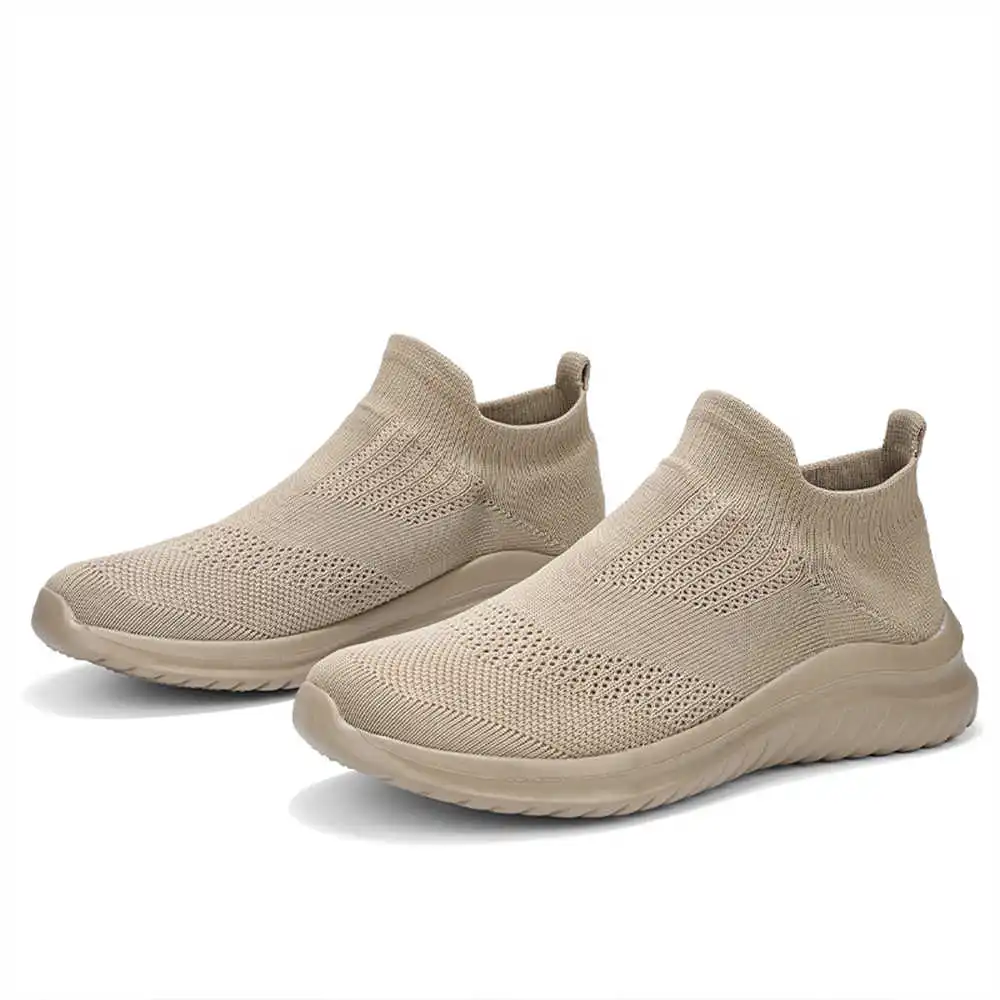 Beige Soft ใหม่รองเท้าเทนนิส M - Best Streetwear Brand Uk บทวิจารณ์และราคา